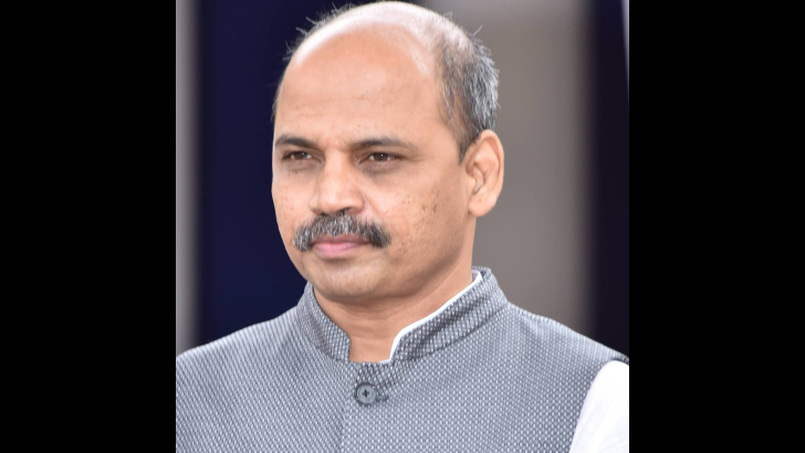 https://salarnews.in/public/uploads/images/newsimages/maannewsimage18082025_214400_728x410 Design (23).png